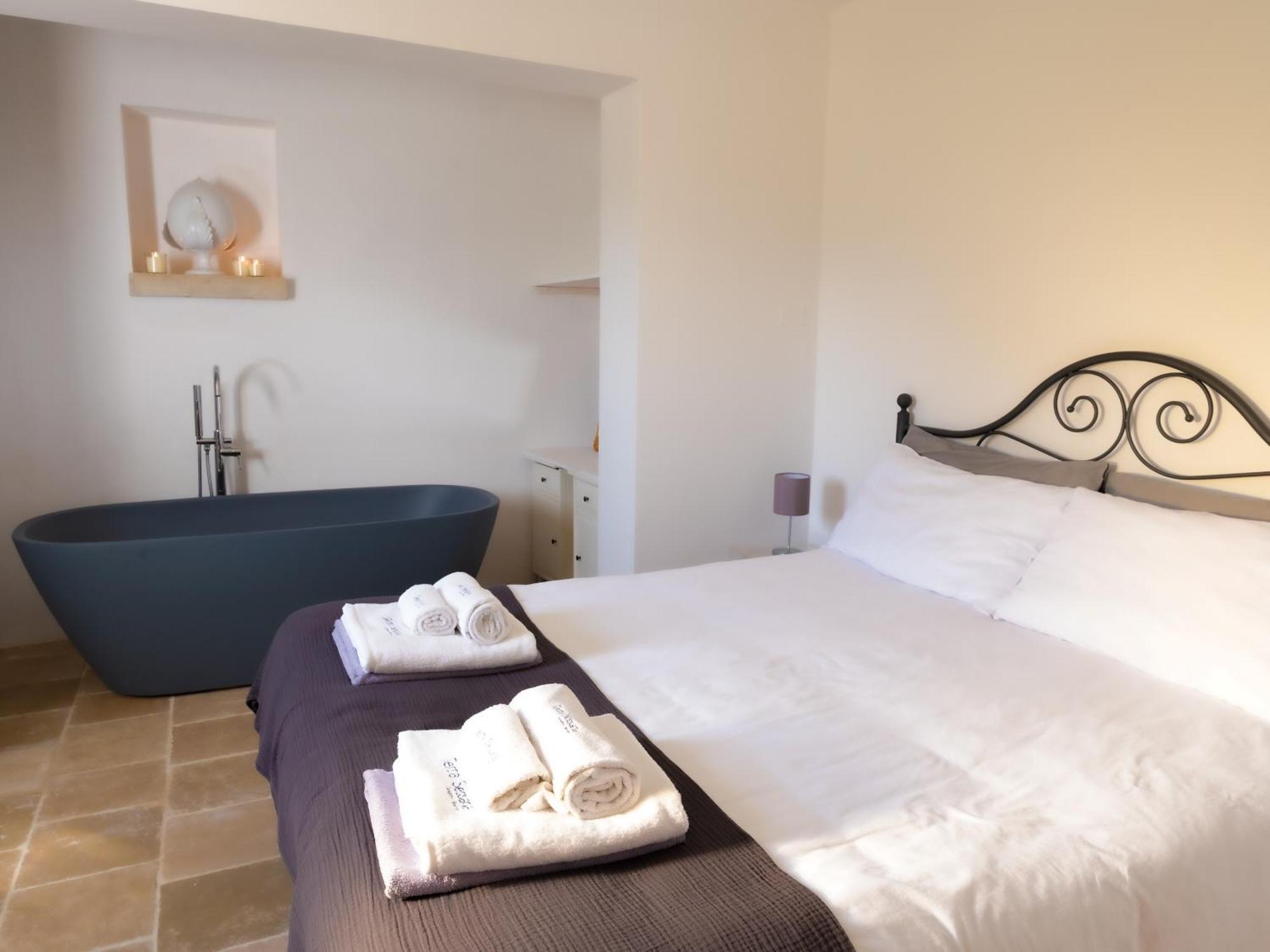 Terra Sessana Ville E Trullo Con Piscina Privata Ostuni Exterior foto